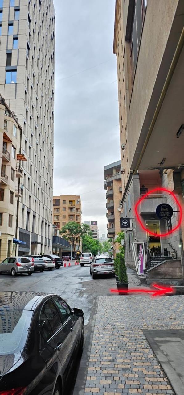 Avenue Hostel Ереван Екстериор снимка
