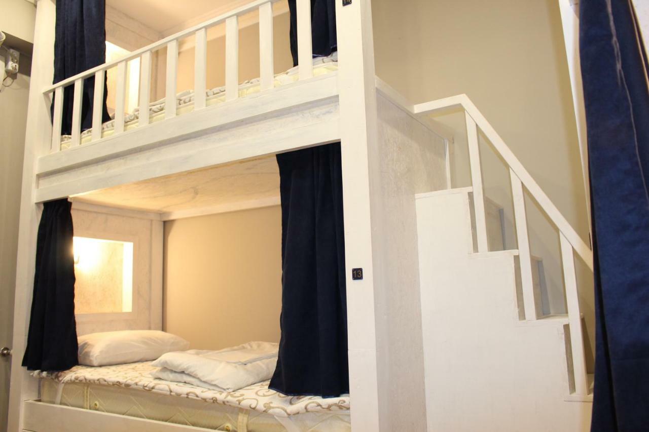 Avenue Hostel Ереван Екстериор снимка